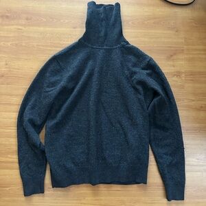Uniqlo womens Charcoal Turtleneck Sweater